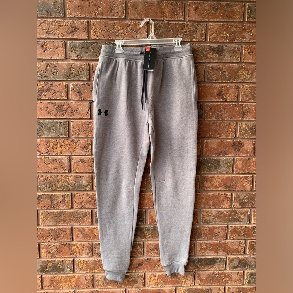NWT UNDER ARMOUR TRACKPANTS